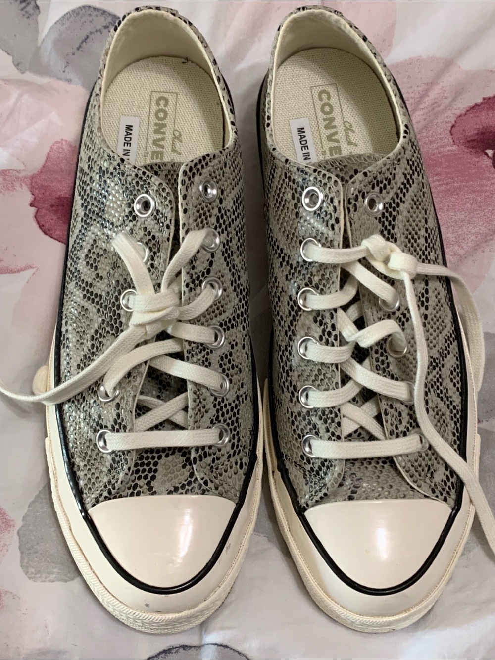 Converse Snake-Print Low Top Sneakers chic preppy fall funky cool